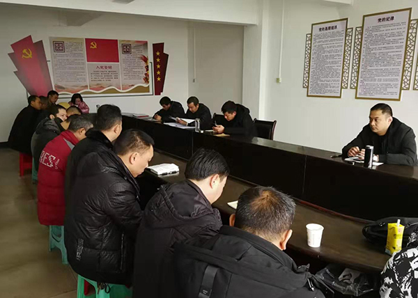 红二区宣讲十九届四中全会精神.jpg